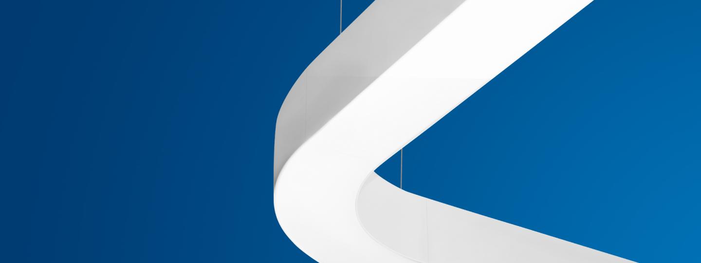 HP-4 Curved Hero Banner