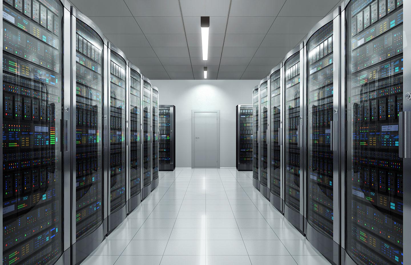 Linear Trio 3 Pendant Data Center